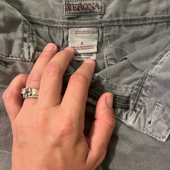 Shorts for Women - Picture 2 of 2